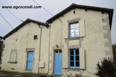 116m² House in Clave, France No. 69481 1
