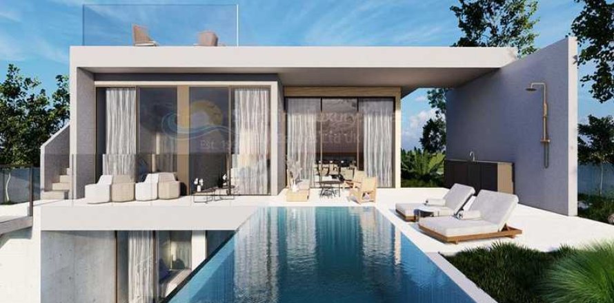 4 bedrooms Villa in Paphos, Cyprus No. 69990