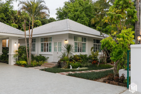 5 bedrooms House in Chiang Mai, Thailand No. 97892 3