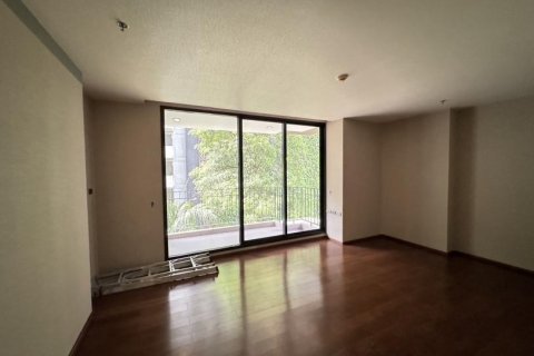 3 bedrooms Apartment in Bangkok, Thailand No. 98262 4