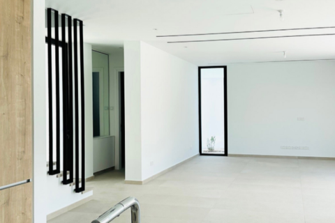 3 bedrooms House in Germasogeia, Cyprus No. 69691 10