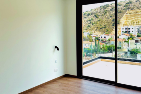 3 bedrooms House in Germasogeia, Cyprus No. 69691 15