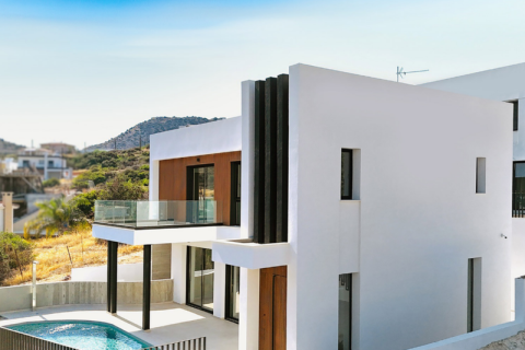 3 bedrooms House in Germasogeia, Cyprus No. 69691 2