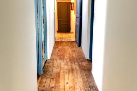 4 bedrooms House in Douzens, France No. 69460 9