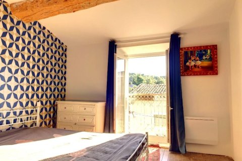 4 bedrooms House in Douzens, France No. 69460 8