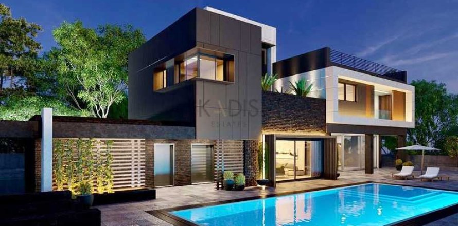 6 bedrooms Villa in Souni–Zanatzia, Cyprus No. 80774