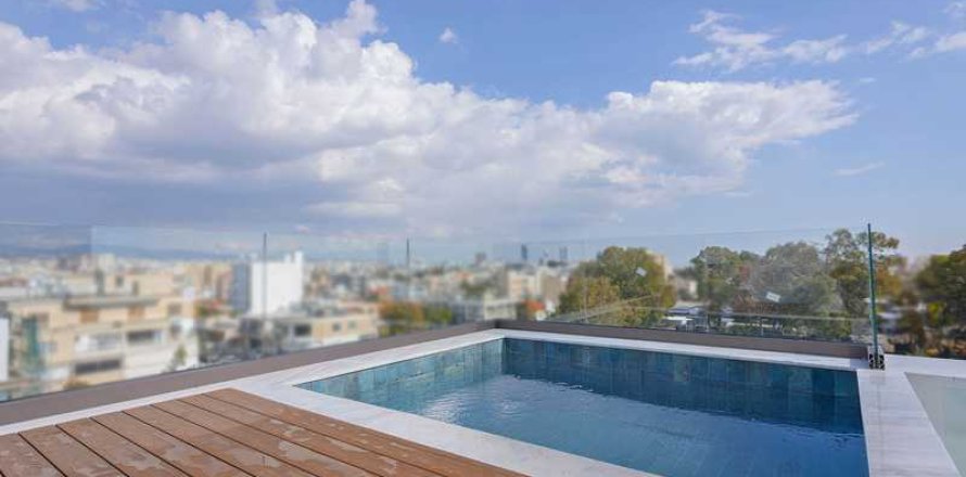 3 bedrooms Penthouse in Limassol, Cyprus No. 102226