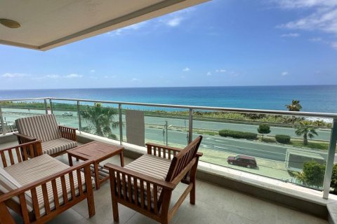 3 rooms Apartment in Kargicak, Turkey No. 21343