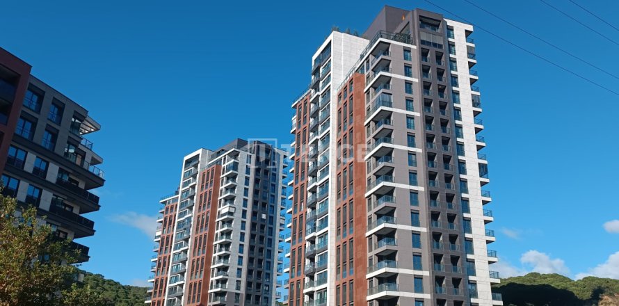 3 dormitorios Apartment en Istanbul, Turkey No. 11440