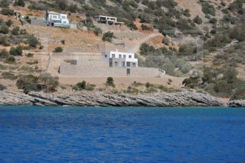 Вилла с 4 спальнями в Ираклион, Греция №24354 2