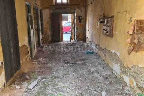 4 bedrooms Villa in Limassol, Cyprus No. 40313 8