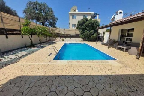 3 dormitorios House en Paphos, Cyprus No. 63484 3