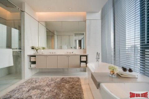 3 bedrooms Apartment in Bangkok, Thailand No. 97546 11