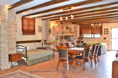 550m² House in Euboea, Greece No. 59536 23