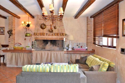 550m² House in Euboea, Greece No. 59536 25