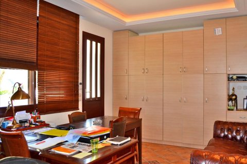 550m² House in Euboea, Greece No. 59536 19