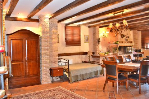 550m² House in Euboea, Greece No. 59536 24