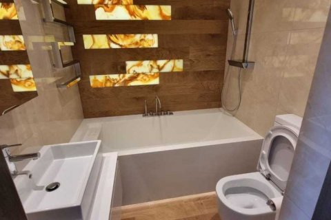 5 bedrooms Penthouse in Limassol, Cyprus No. 72601 5