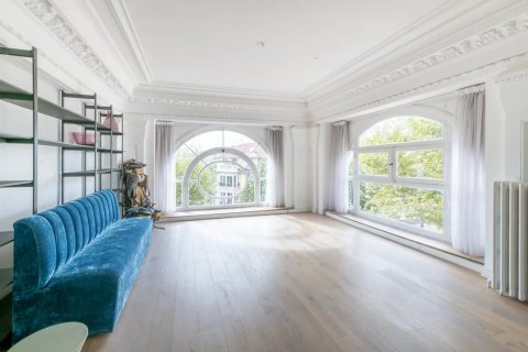 2 bedrooms Apartment in Nice, France No. 69678 7