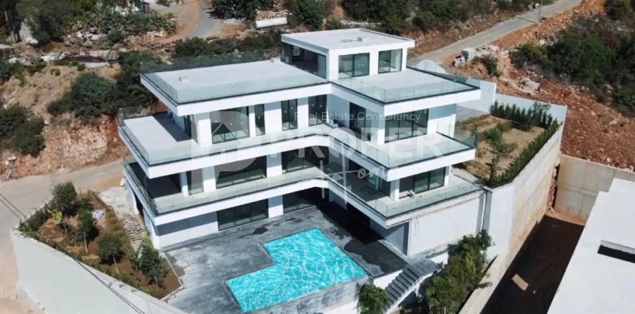 Вилла с 8 комнатами в Аланья, Турция №14190