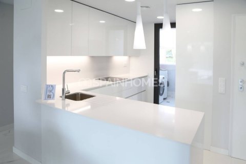 2 bedrooms Apartment in Tung Chung Pho, Vietnam No. 25752 17