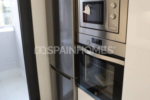 2 bedrooms Apartment in Tung Chung Pho, Vietnam No. 25752 7