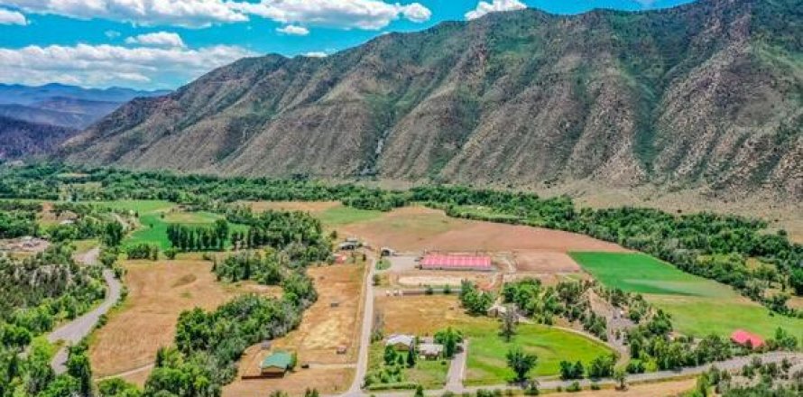 Дом с 6 спальнями в Нью Касл, США №75511