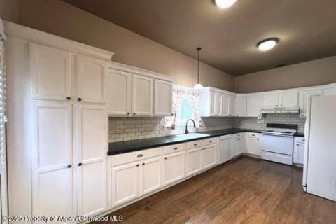 Дом с 6 спальнями в Нью Касл, США №75511 17