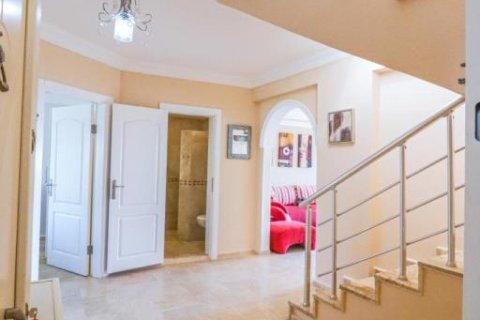 4 rooms Appartement à Binh Duong, Vietnam No. 21484 2