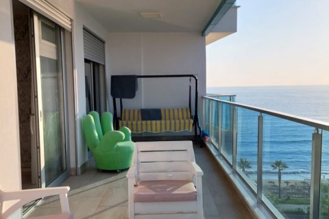 2 bedrooms Apartment in Mahmutlar, Turkey No. 11991