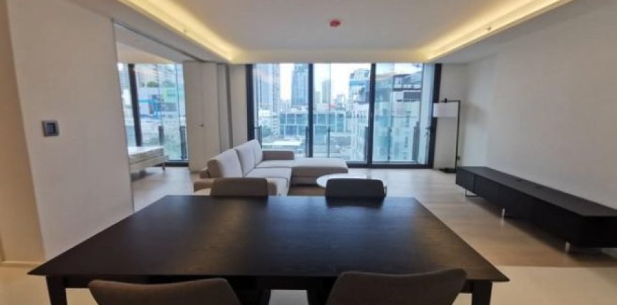 2 bedrooms Apartment in Bangkok, Thailand No. 96987