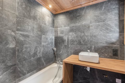 3 bedrooms Apartment in Megeve, France No. 99364 8