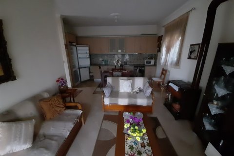 Здание с 6 спальнями в Эпаноми, Греция №55795 4