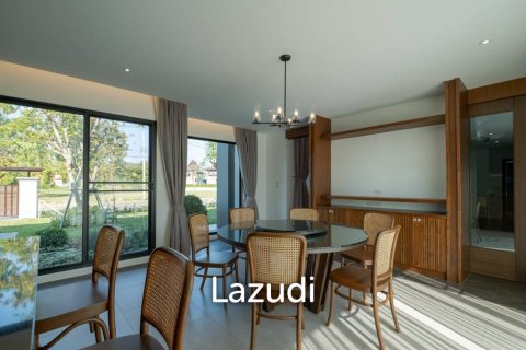 5 bedrooms House in Chiang Mai, Thailand No. 98048 8