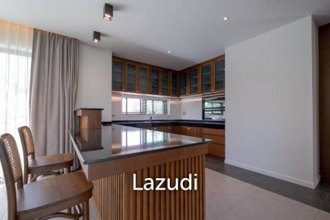 5 bedrooms House in Chiang Mai, Thailand No. 98048 7