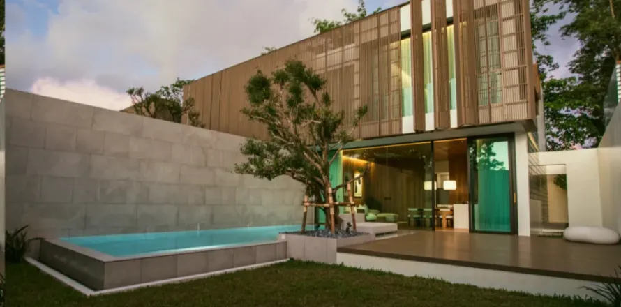 3 bedrooms Townhouse in Phuket, Thailand No. 2860