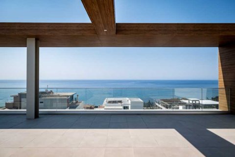 4 bedrooms Villa in Agios Tychonas, Cyprus No. 83234 15