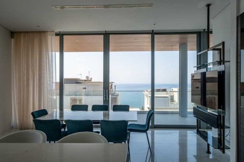 4 bedrooms Villa in Agios Tychonas, Cyprus No. 83234 7