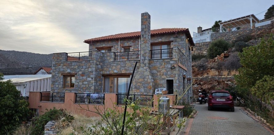 3 bedrooms House in Agios Nikolaos, Greece No. 108732