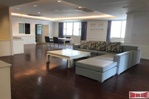 3 bedrooms Apartment in Bangkok, Thailand No. 96836 18