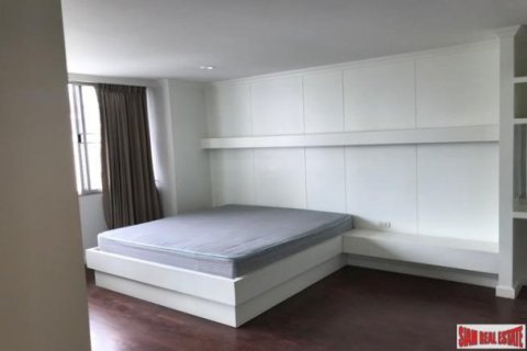 3 bedrooms Apartment in Bangkok, Thailand No. 96836 13