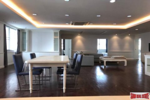 3 bedrooms Apartment in Bangkok, Thailand No. 96836 6