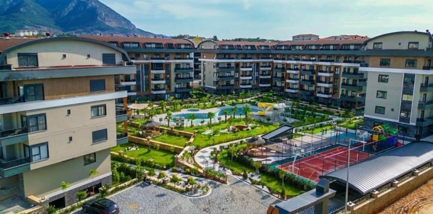 4 rooms Apartment in Oba, Turkey No. 121978