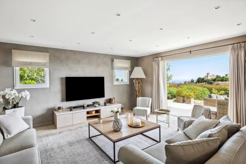 5 bedrooms House in Cabris, France No. 67925 5