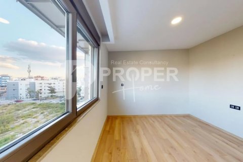 5 rooms Apartment in Binh Thuy, Vietnam No. 12859 9