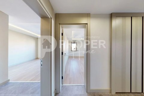 5 rooms Apartment in Binh Thuy, Vietnam No. 12859 23