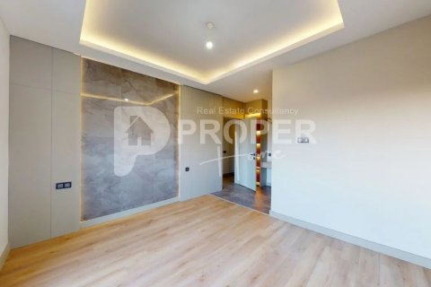 5 rooms Apartment in Binh Thuy, Vietnam No. 12859 11