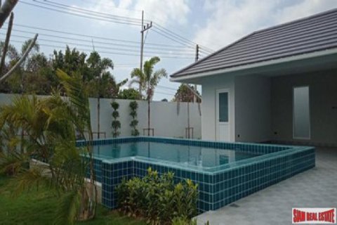 3 bedrooms House in Pattaya, Thailand No. 96561 2