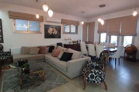 4 chambres House à Aradippou, Cyprus No. 30266 4