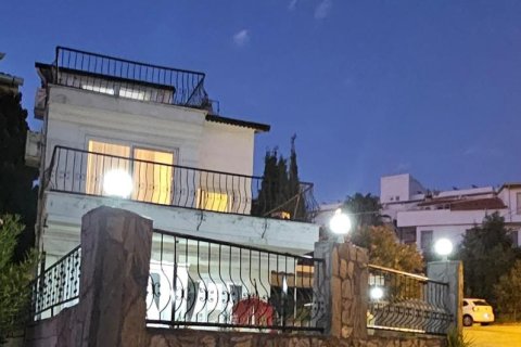 4 habitaciones Apartment en Turkler, Turkey No. 117783